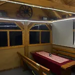 Tatil Evi Vikendica Amra I Indir