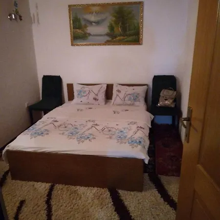 Vikendica Amra I Indir