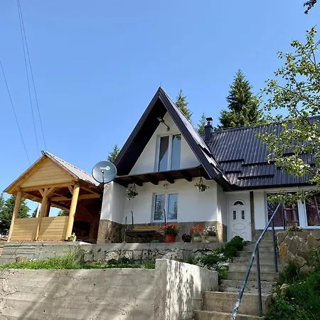 Vikendica Amra I Indir * Travnik