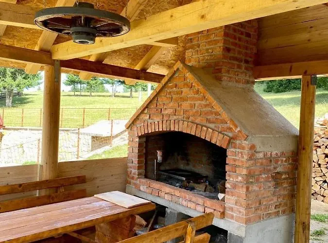 Tatil Evi Vikendica Amra I Indir Travnik