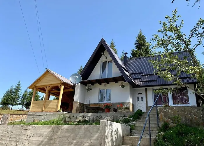 Vikendica Amra I Indir * Travnik